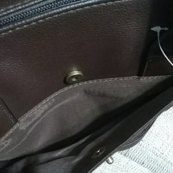 Brown Vegan Leather and Suede Purse NWT - Picture 6 of 8